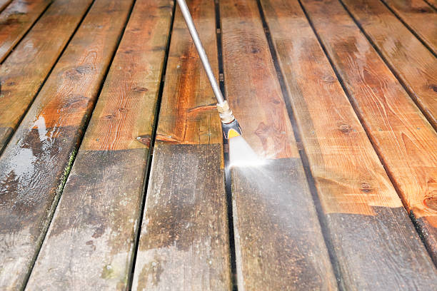 Professional Pressure Washing Services in Harvey, ND